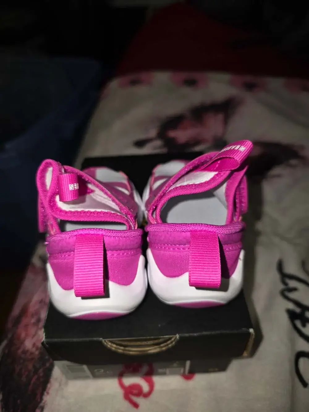 Jordan 23/7 Baby/Toddler EasyOn Shoes Fire Pink/White